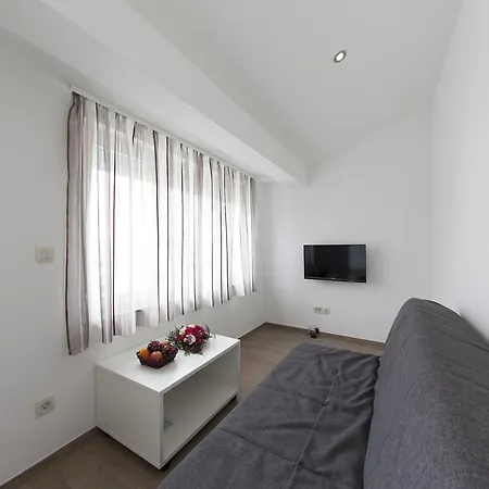 Klara Apartment Baska Voda